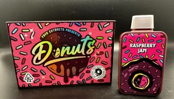 Fryd Donuts Raspberry Jam Disposable with raspberry and sweet jam-inspired branding